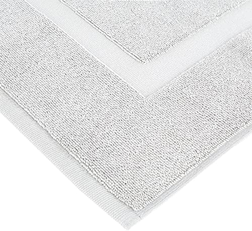Amazon Basics Soft Silver Bath Rug Mat 31x20