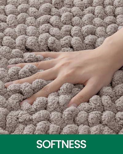 LUMI Luxury Bathroom Rug 17x30 Inch Non-Slip Quick Dry Chenille Mat