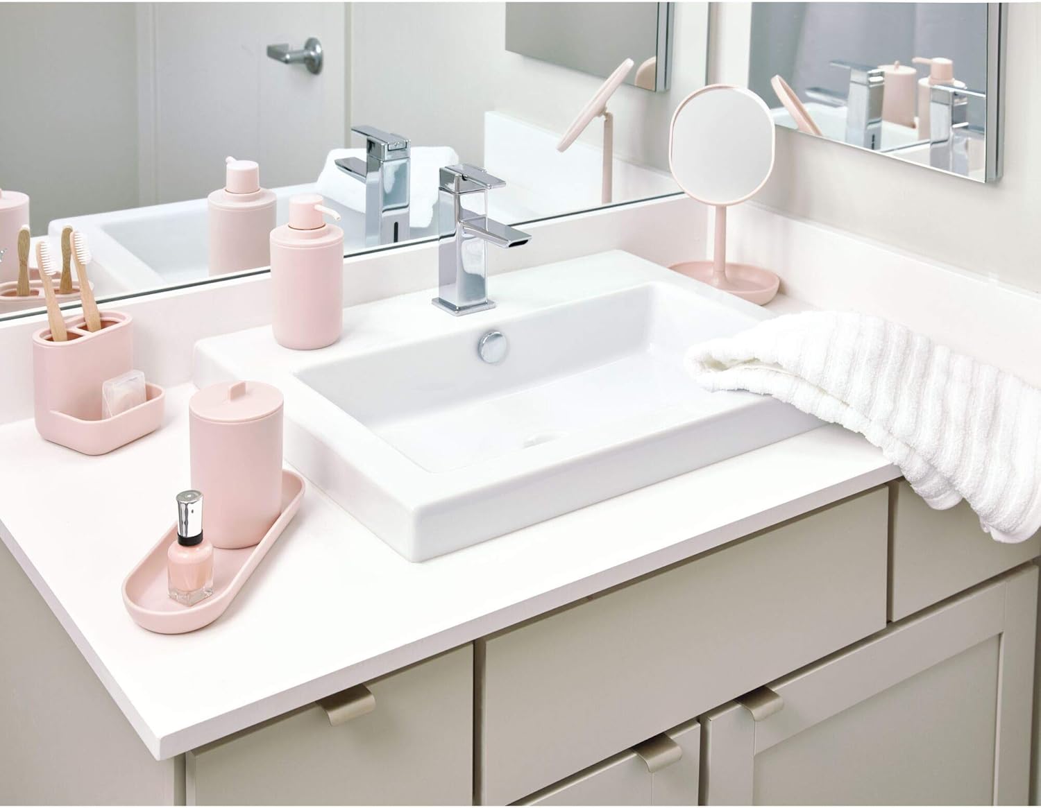 InterDesign iDesign 28511 Cade Plastic Soap Dispenser 12 Oz