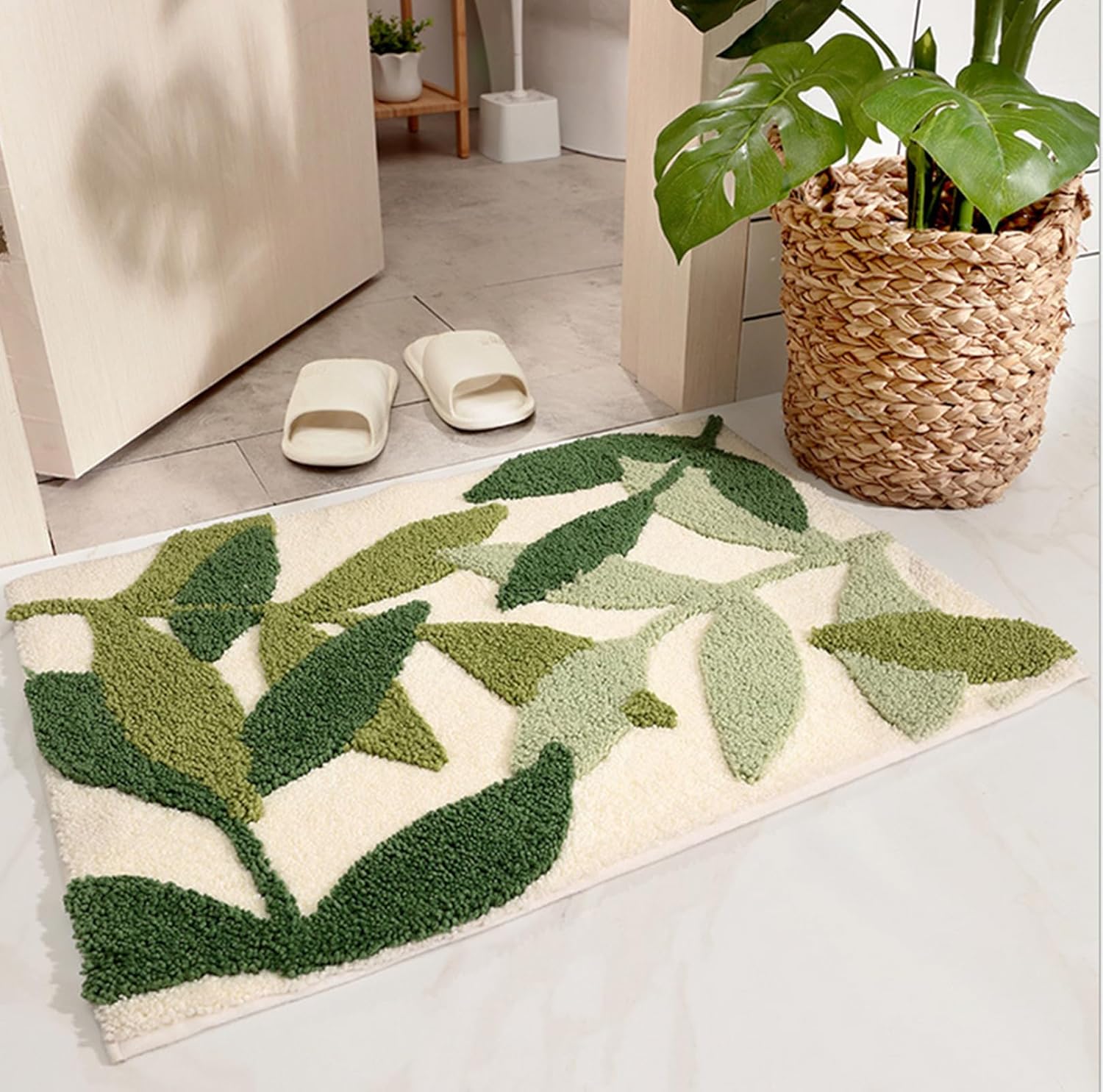 Green Leaves Bath Mat Non-Slip Microfiber