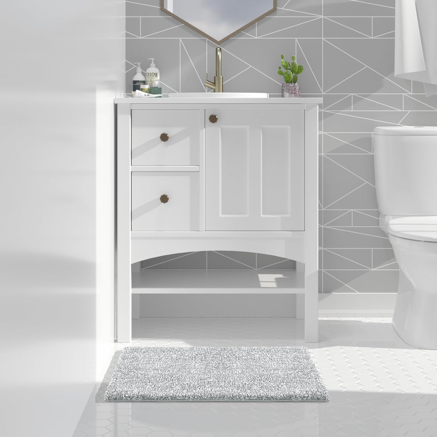 Yimobra Bathroom Rug Mat Soft Non-Slip Water Absorbent Thick 24x17 GreyWhite