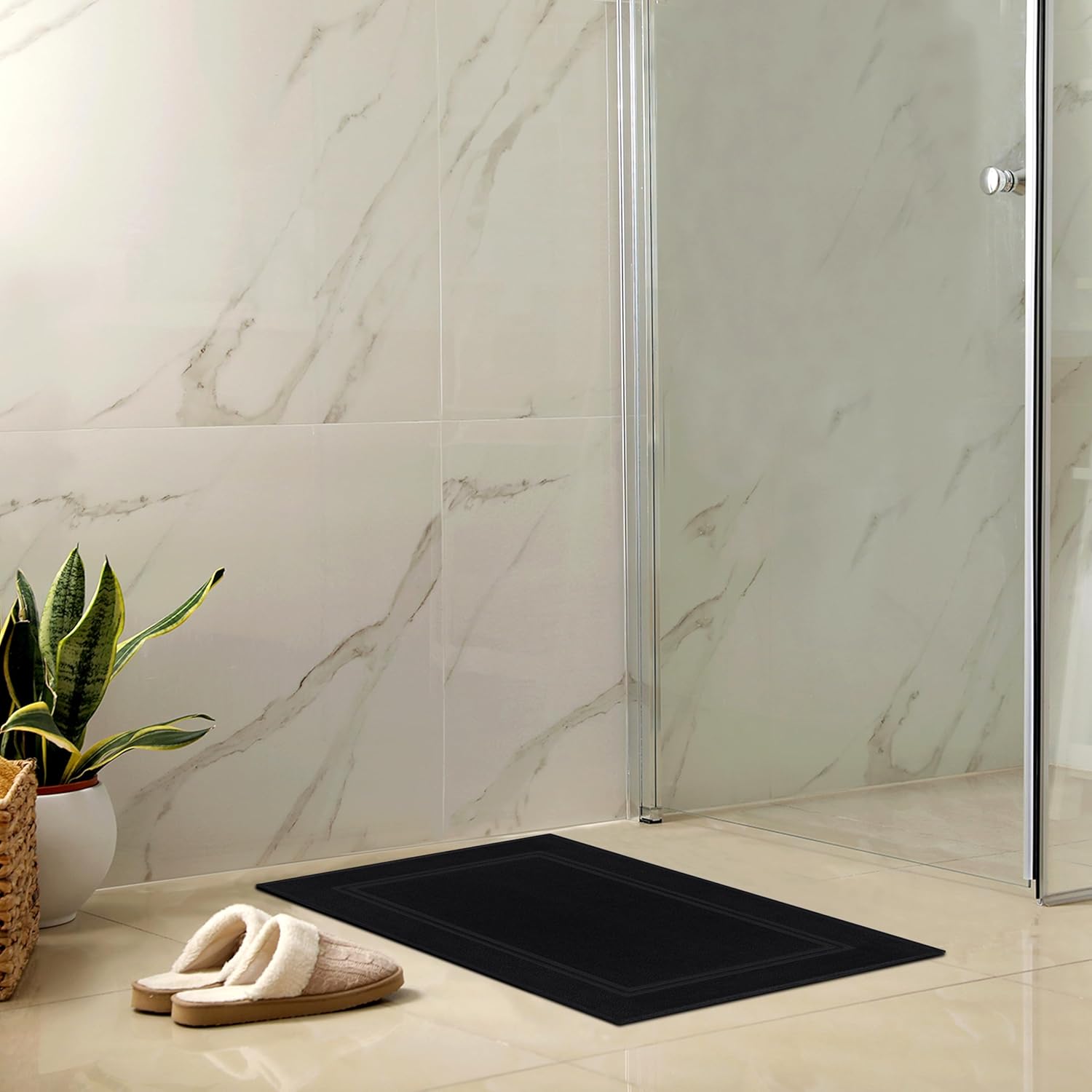 Tens Towels Pack of 2 Bath Mats Black 20x32 Inches