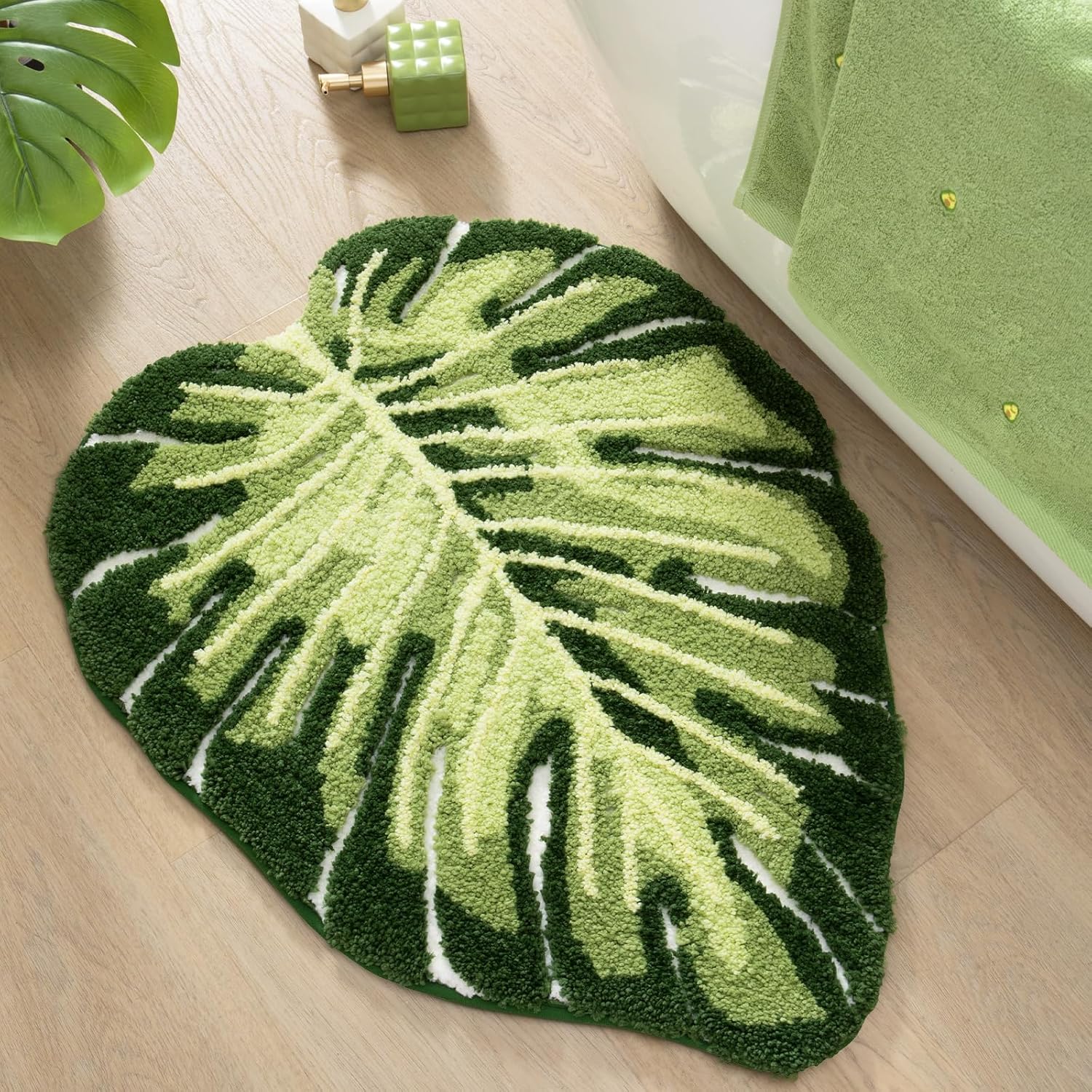 DEXI Monstera Leaf Pattern Bath Rug Non Slip