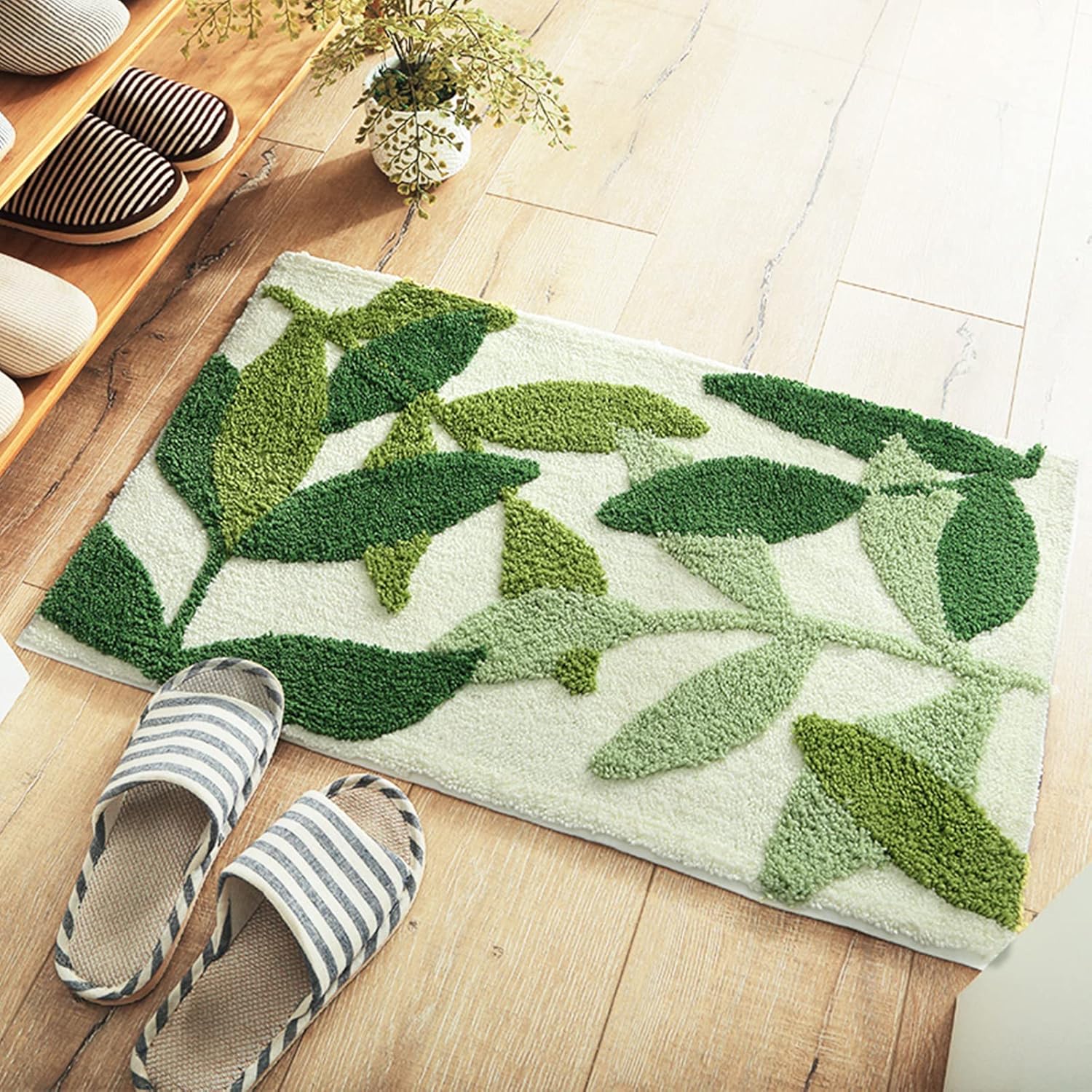 Green Leaves Bath Mat Non-Slip Microfiber