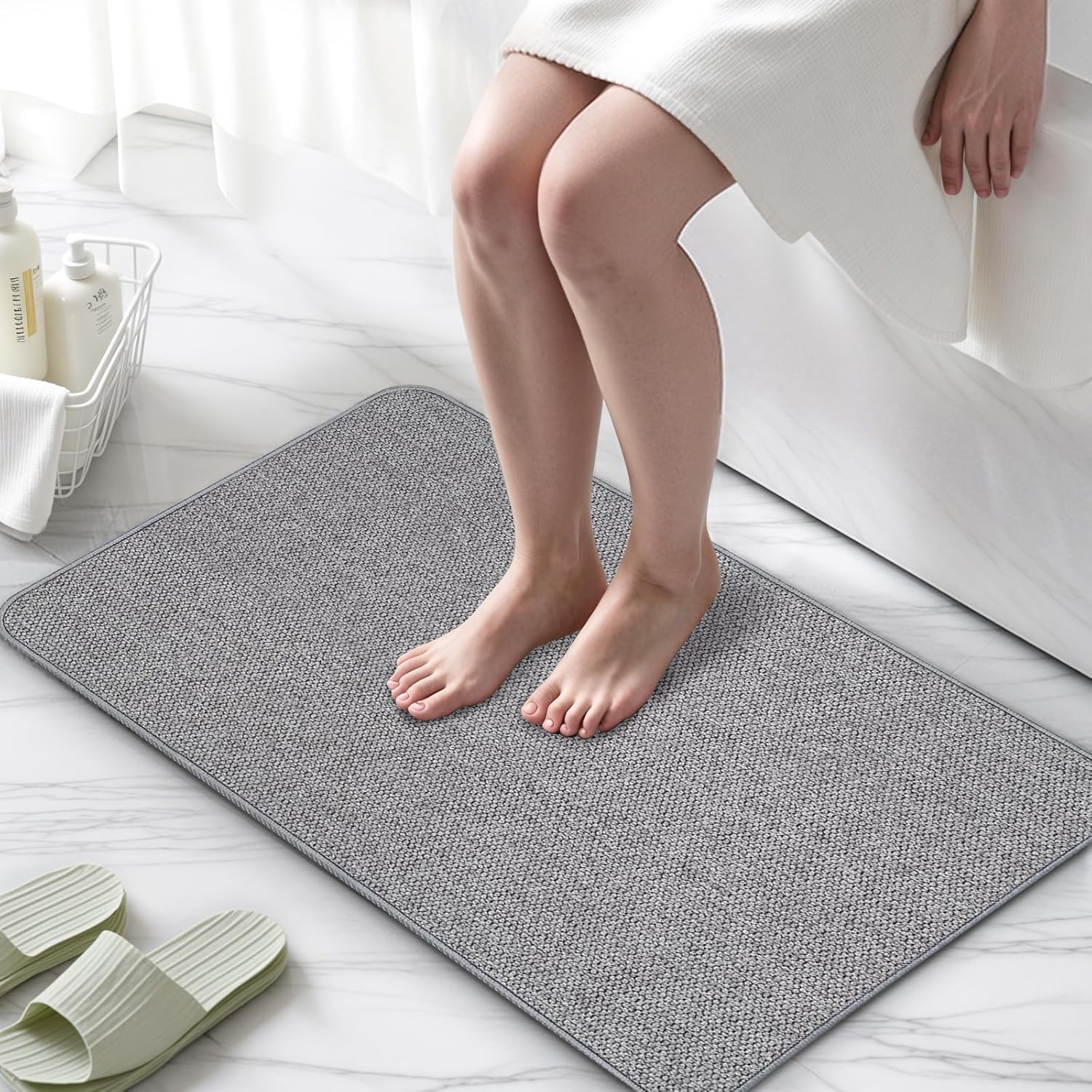 HOMTEB Ultra Thin Bath Rug Non-Slip Quick Dry 17x27 Gray
