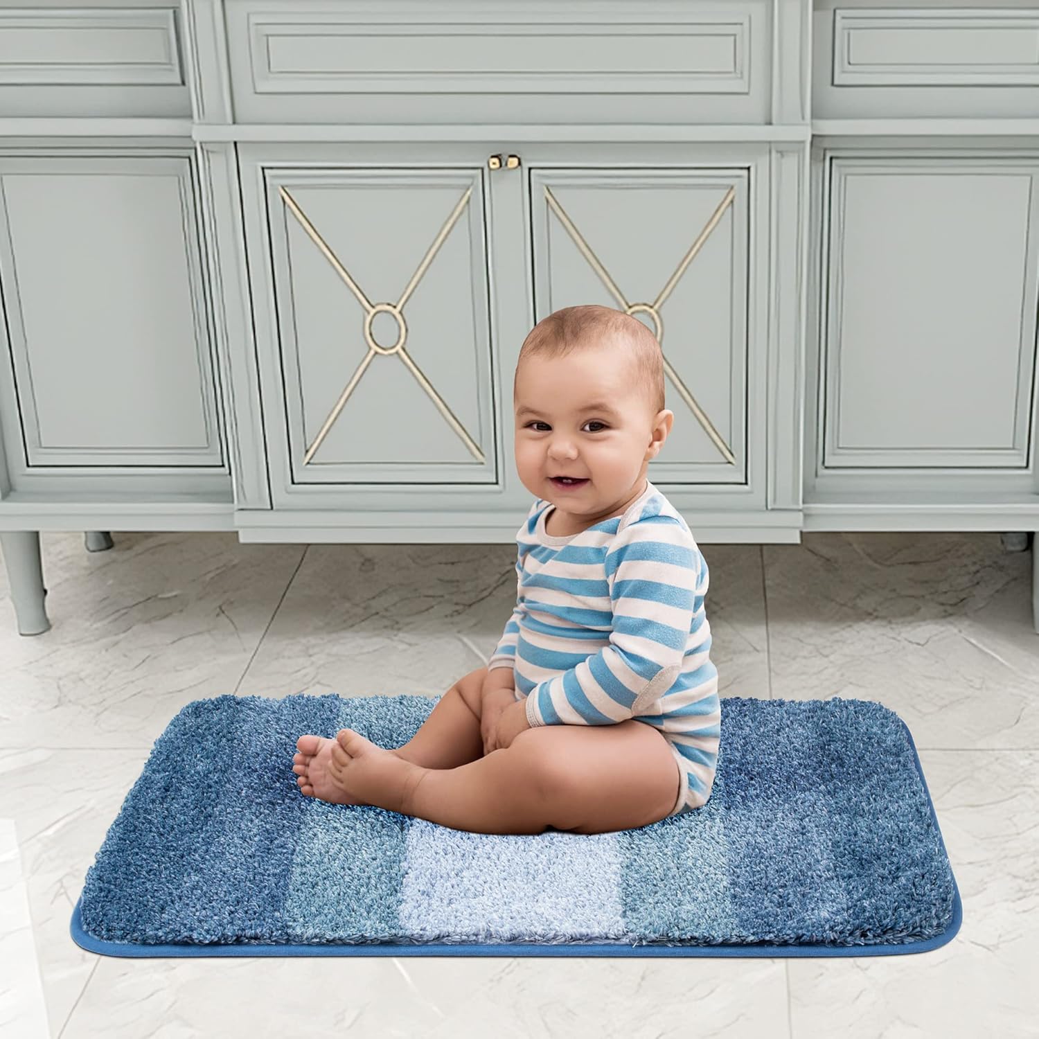 Walensee Non Slip Bath Mat 16x24 Ombre Blue