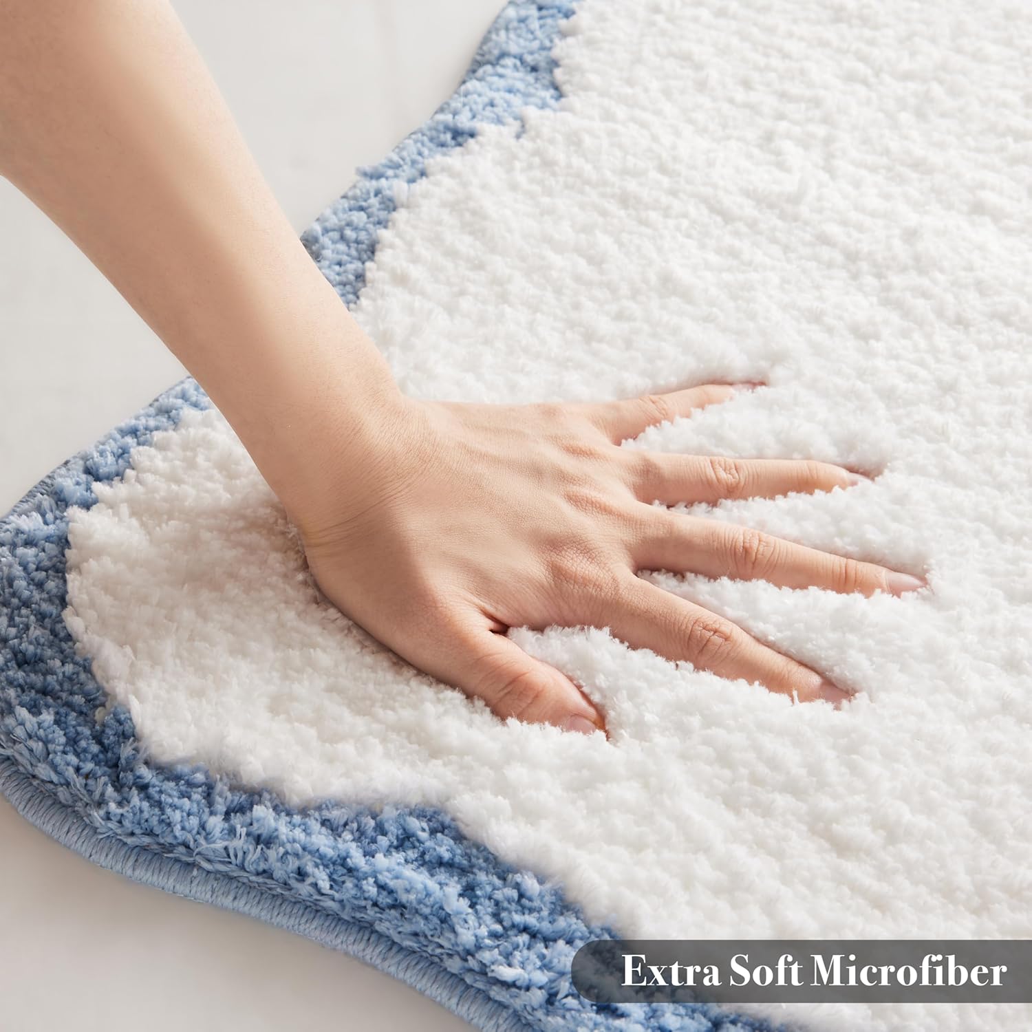 Ohocut Luxury Microfiber Bath Rug with Blue Piping