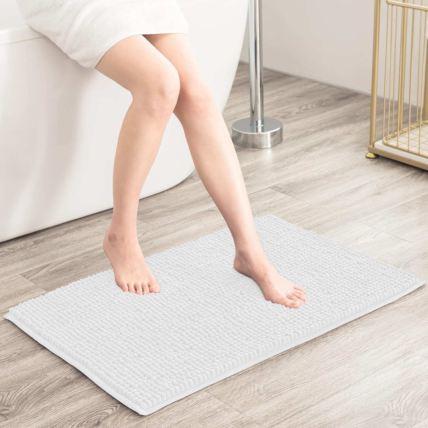 SUBRTEX Soft Chenille Bath Rug - 16 x 24 White