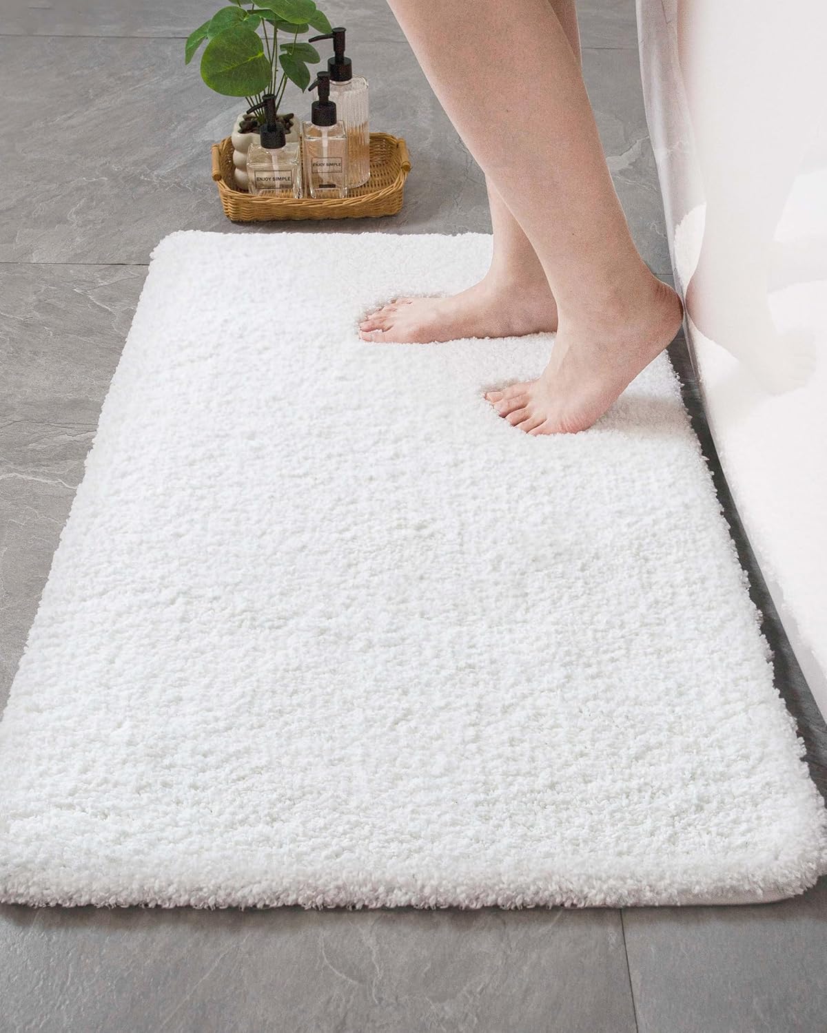 White 17x24 Fluffy Non-Slip Bath Rug