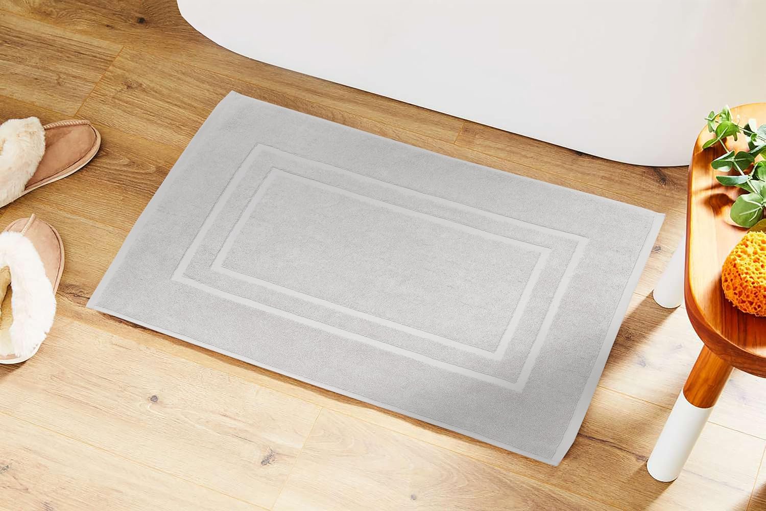 Feather Stitch 100 Cotton Bath Mats 2 Piece Set - Silver