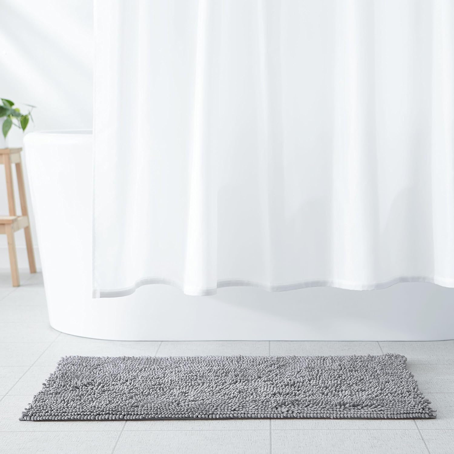 Amazon Basics Shag Bath Rug 21x34 Non Slip