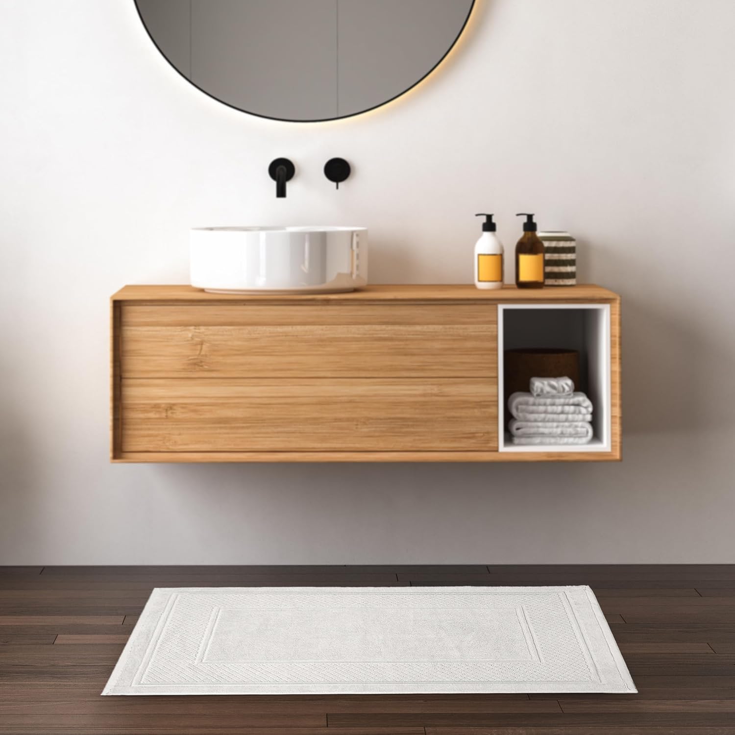 Avalon Towels White Bath Mat Set of 2 1