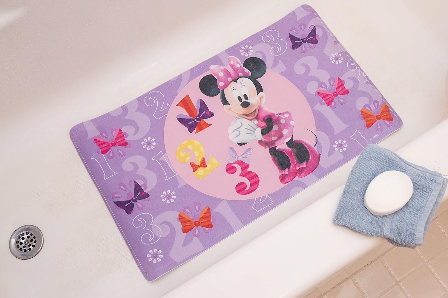 Disney Minnie Mouse Bowtique Pink Bath Mat